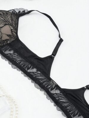 Sexy Lace Padded Front Closure Underwire Push Up Bra