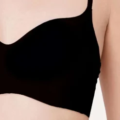 Non Wired Everyday Wear Seamless T-Shirt Bra - Black