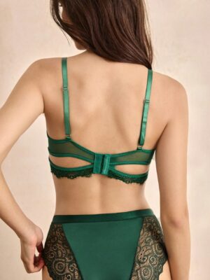 Women's Elegant Solid Color Lace Patchwork Underwired Bra
