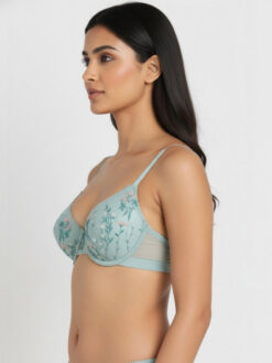 Medium Coverage Underwired Lightly Padded T shirt Bra
