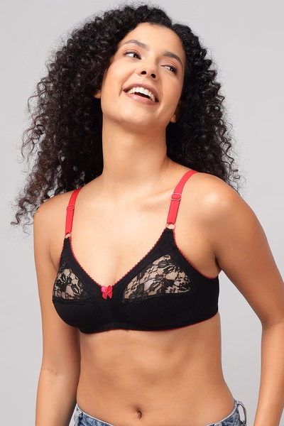 Cotton & Lace Non-Padded Non-Wired Full Coverage Bra in Black