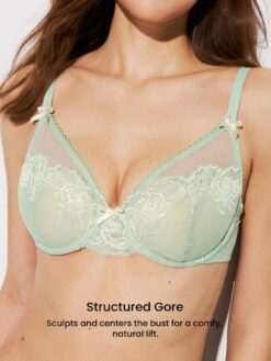 Soft Woman LingerieBreathable Underwire Sexy Bridal Bra